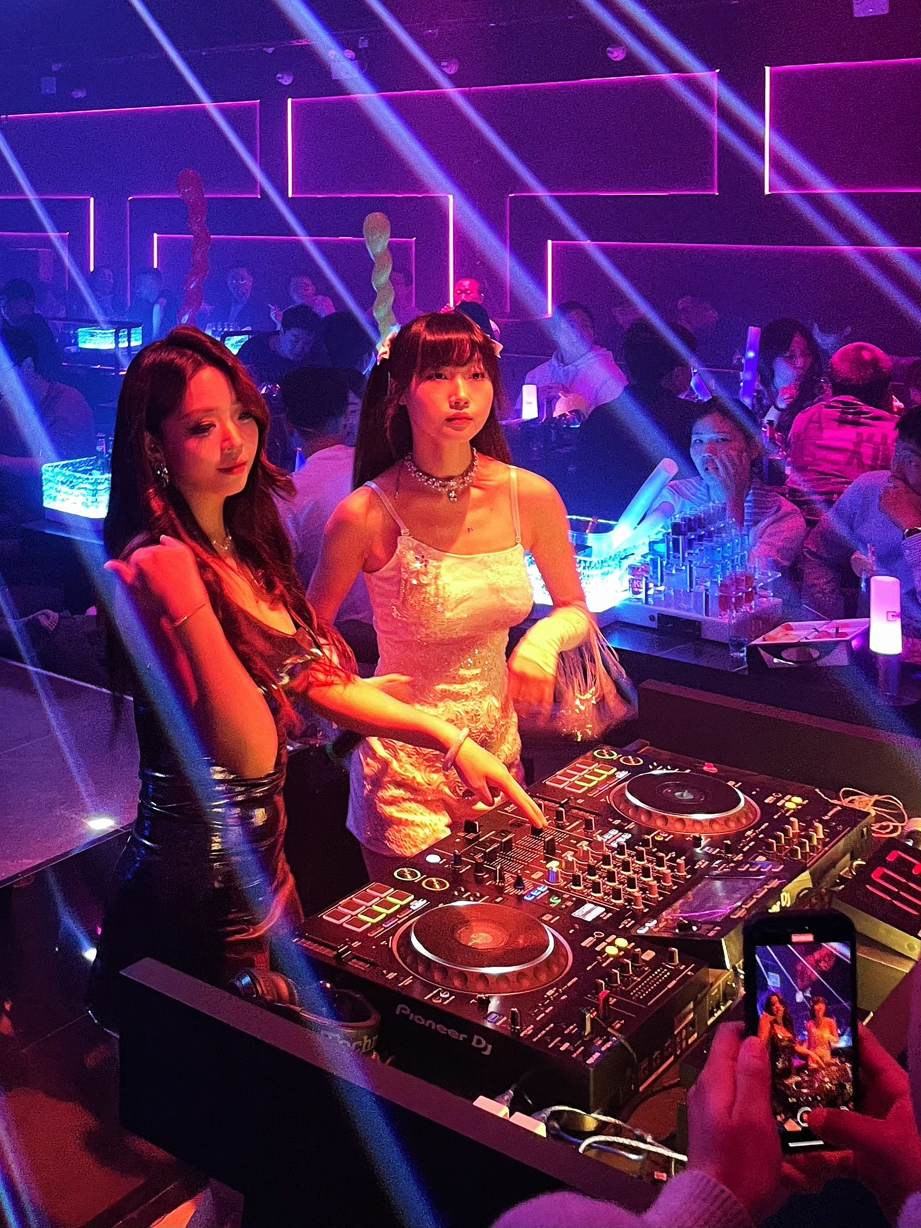 重庆商务ktv引领商务ktv新模式-綦江区ktv预定